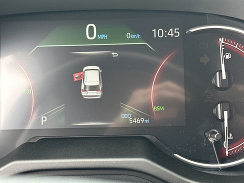 Certified 2025 Toyota RAV4 XLE w/ Convenience Package FWD image 22