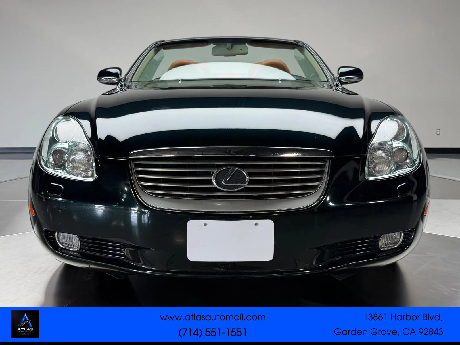 Used 2004 Lexus SC 430 Convertible RWD image 3