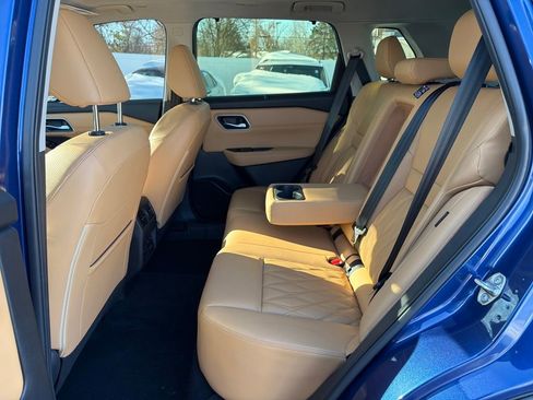 Used 2023 Nissan Rogue Platinum w/ Platinum Premium Package image 29