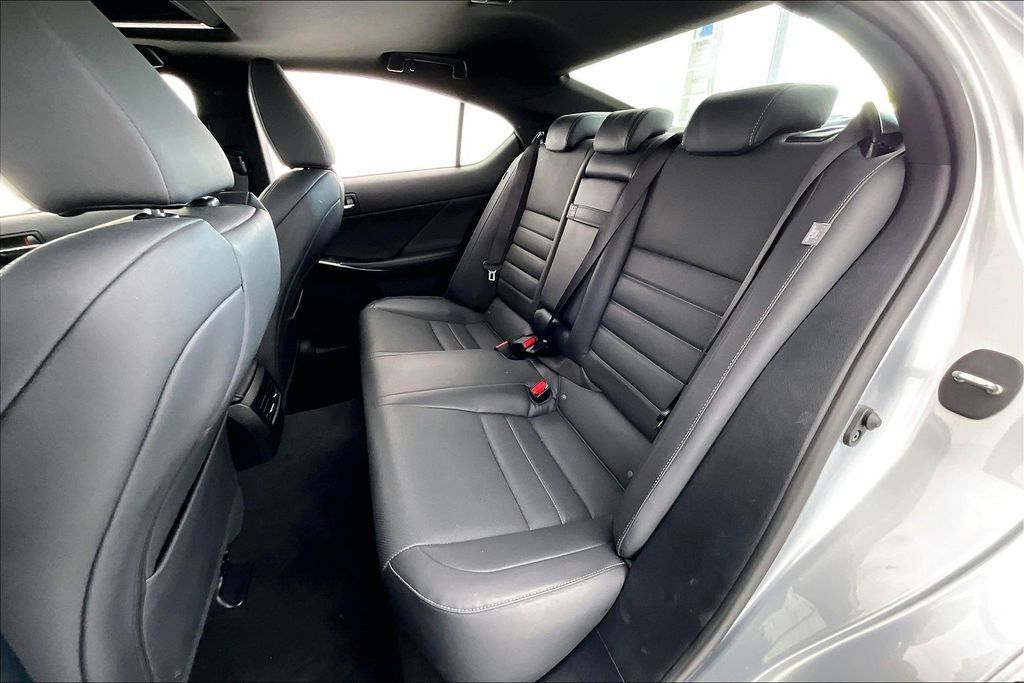 Used 2025 Lexus IS 500 w/ Accessory Package 2 RWD image 34