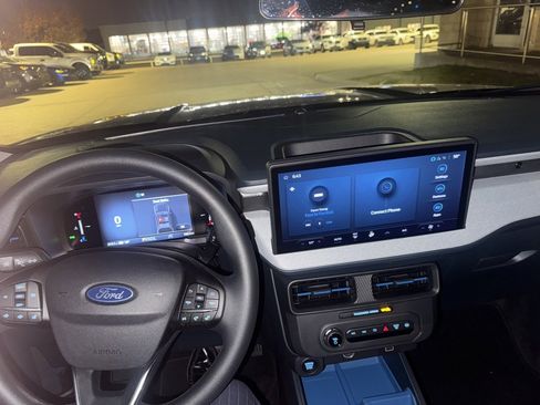 Certified 2025 Ford Maverick XLT w/ Equipment Group 302A image 11