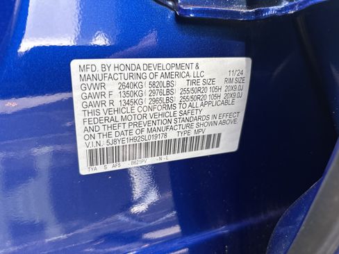 Used 2025 Acura MDX A-Spec w/ Advance Package AWD/4WD image 36