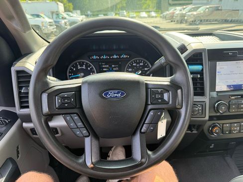 Used 2021 Ford F250 XL w/ STX Appearance Package AWD/4WD image 28