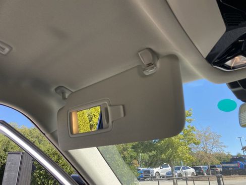 Certified 2025 MINI Cooper Countryman S image 29