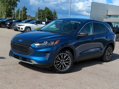 Used 2022 Ford Escape SE w/ Cold Weather Package