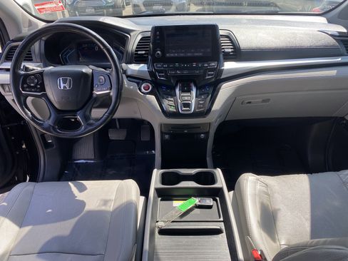 Used 2018 Honda Odyssey Elite image 20