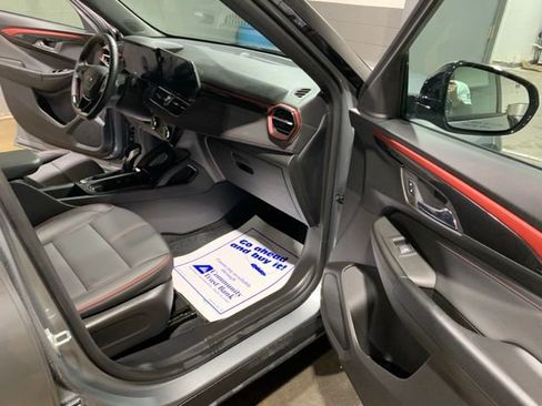 Used 2026 Chevrolet TrailBlazer RS w/ Convenience Package image 14