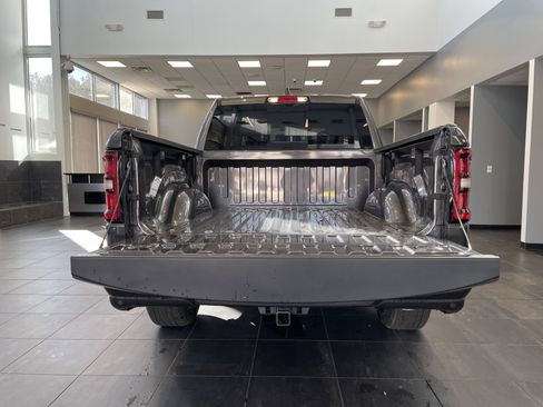 New 2025 RAM 1500 Big Horn image 33