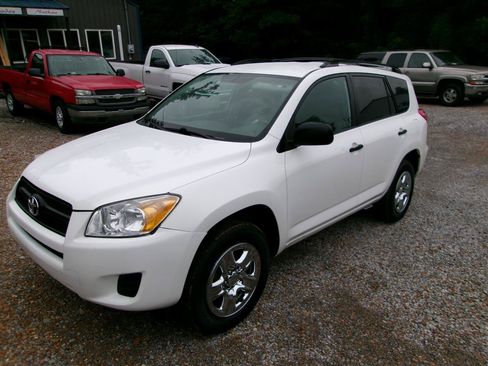 Used 2012 Toyota RAV4 4WD w/ Value Pkg image 11