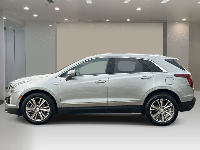 Certified 2025 Cadillac XT5 Premium Luxury w/ LPO, Floor Liner Package AWD/4WD image 3