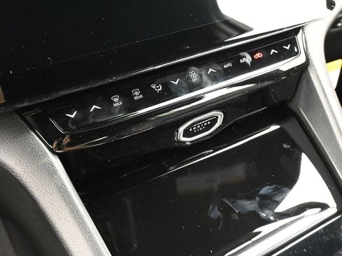 New 2026 Jeep Grand Cherokee Limited w/ Limited Altitude Package RWD image 23