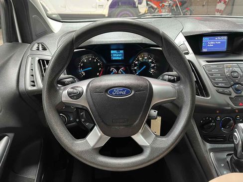 Used 2014 Ford Transit Connect XL FWD image 11