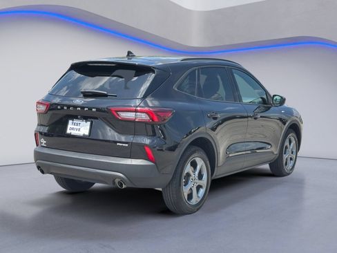 Used 2025 Ford Escape ST-Line AWD/4WD image 6