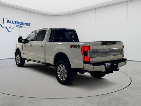 Used 2018 Ford F250 Platinum w/ Platinum Ultimate Package AWD/4WD image 7