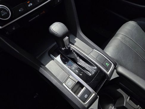 Used 2018 Honda Civic EX-L image 28