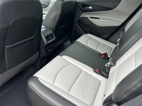Used 2019 Chevrolet Equinox Premier AWD/4WD image 12
