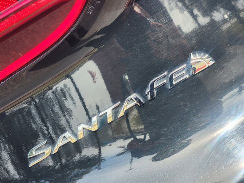 Used 2023 Hyundai Santa Fe Limited image 11