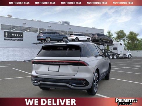 New 2026 Lincoln Nautilus Reserve image 8