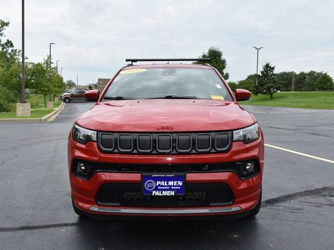 Certified 2022 Jeep Compass Limited AWD/4WD image 2