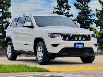 Used 2017 Jeep Grand Cherokee Laredo