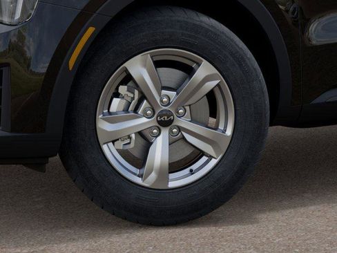 New 2026 Kia Sorento LX image 9