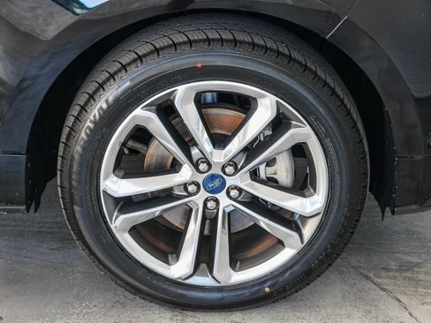 Used 2016 Ford Edge Sport w/ Equipment Group 401A AWD/4WD image 11