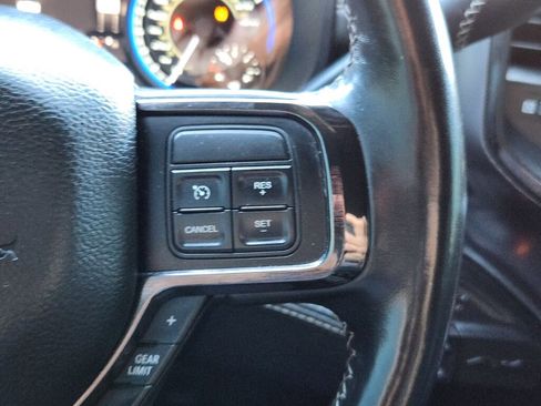 Used 2022 RAM 2500 Limited AWD/4WD image 19