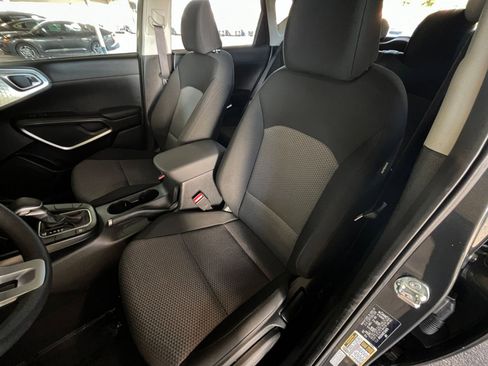 Used 2025 Kia Soul LX w/ LX Technology Package image 36