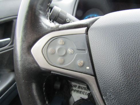 Used 2019 Chevrolet Colorado Z71 w/ Z71 Midnight Edition image 14