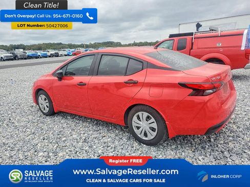 Used 2020 Nissan Versa S FWD image 3