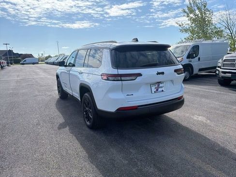 New 2026 Jeep Grand Cherokee L 4WD image 4
