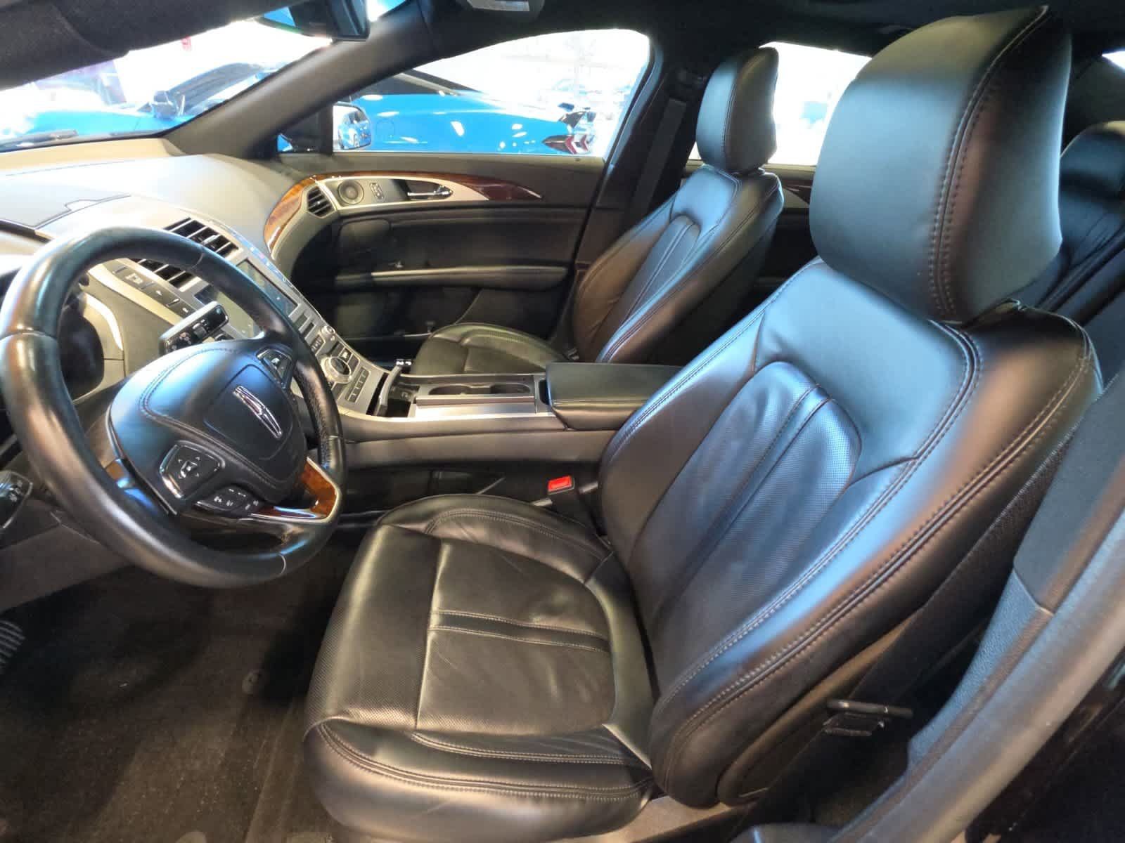 Used 2020 Lincoln MKZ Reserve w/ Elements Package AWD/4WD image 16