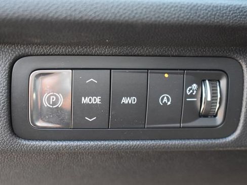 New 2026 Chevrolet Traverse RS w/ LPO, Floor Liner Package AWD/4WD image 29