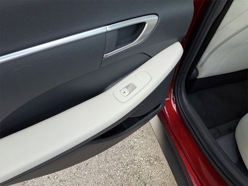 Used 2023 Hyundai Sonata SE image 12