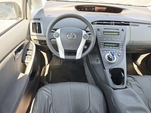 Used 2011 Toyota Prius Two FWD image 10