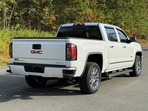 Used 2017 GMC Sierra 1500 Denali image 4