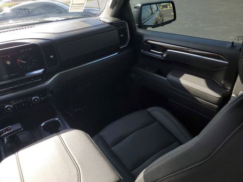 Used 2025 GMC Sierra 1500 Elevation w/ Elevation Premium Package image 23