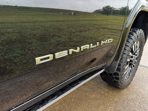 Used 2024 GMC Sierra 2500 Denali Ultimate w/ Max Trailering Package image 7