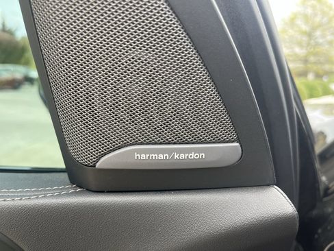 Certified 2023 BMW X7 xDrive40i w/ Executive Package image 20