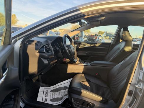 Used 2021 Toyota Camry SE image 17