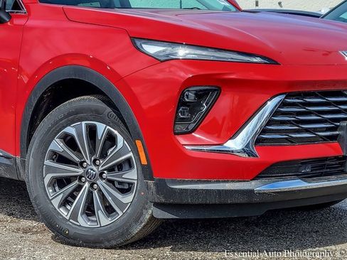 New 2025 Buick Envision Preferred image 3