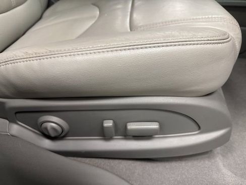 Used 2017 GMC Acadia Limited SLT image 9