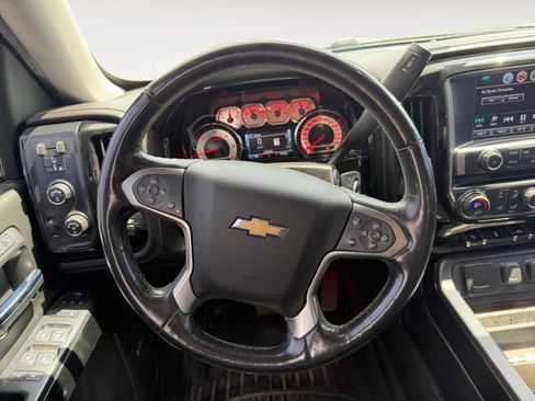 Used 2017 Chevrolet Silverado 1500 LTZ Z71 w/ LTZ Plus Package AWD/4WD image 12