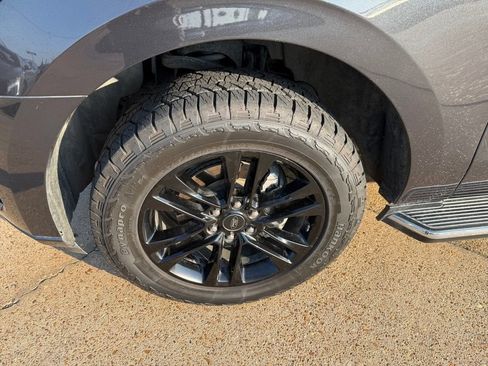Used 2023 Ford Expedition Max XLT RWD image 20