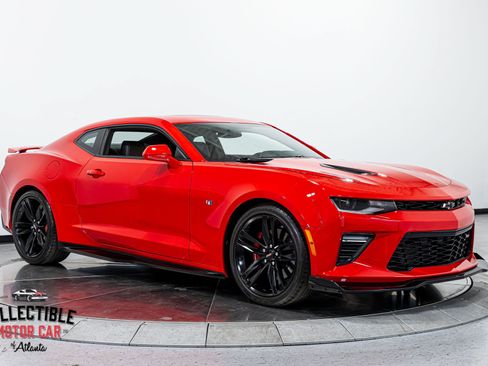 Used 2016 Chevrolet Camaro SS RWD image 26