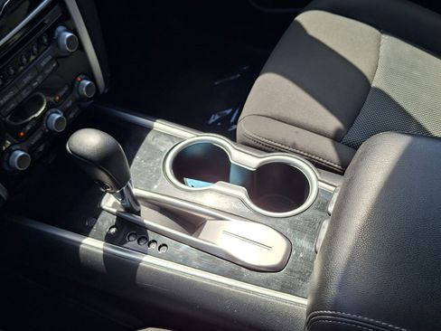 Certified 2020 Nissan Pathfinder SV image 16