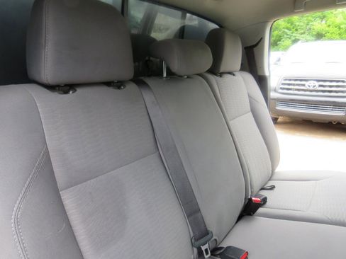 Used 2019 Toyota Tacoma SR5 RWD image 27