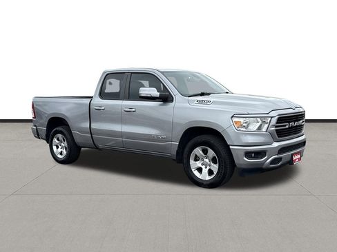 Used 2020 RAM 1500 Lone Star RWD image 3