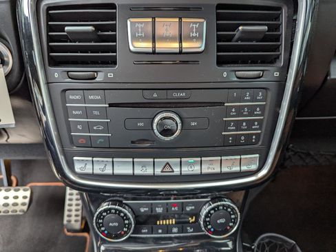 Used 2017 Mercedes-Benz G 63 AMG 4MATIC image 24