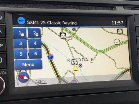 Used 2019 Nissan Frontier PRO-4X image 24